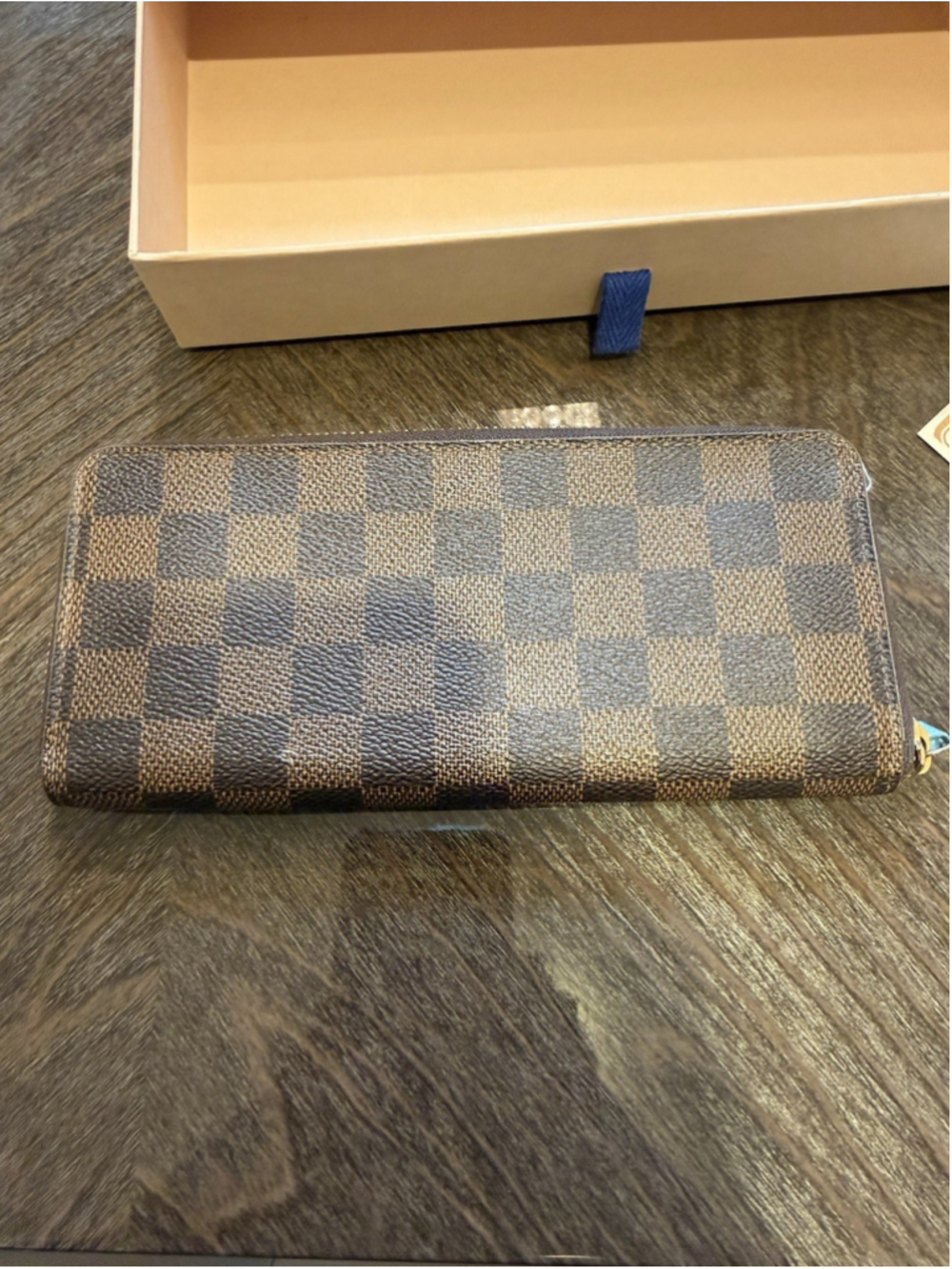 Louis Vuitton Damier Ebene Penguin Zippy Wallet Blue Interior Authenticated - Picture 3 of 8